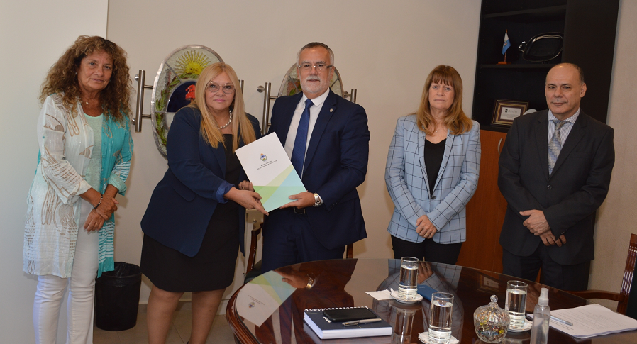 img-Jueces presentaron a la Legislatura proyecto para modificación integral de la ley de tasas