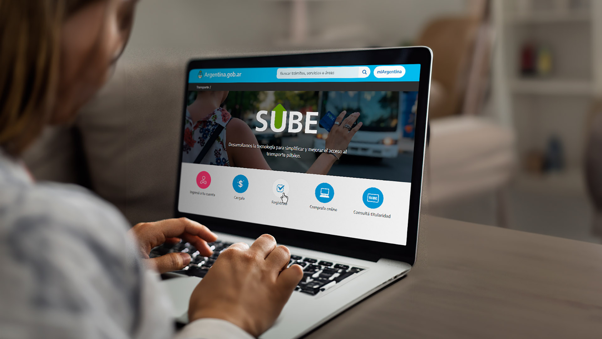 img-Rige el aumento de tarifas en colectivos y trenes para tarjetas SUBE no registradas