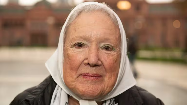 img-Murió a los 94 años Nora Cortiñas, emblema de Madres de Plaza de Mayo Línea Fundadora