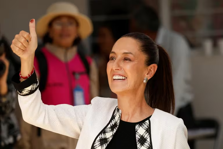 img-Claudia Sheinbaum se convirtió en la primera mujer presidenta en la historia de México