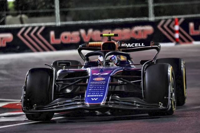 Colapinto terminó 17° y 18° en las primeras dos prácticas libres