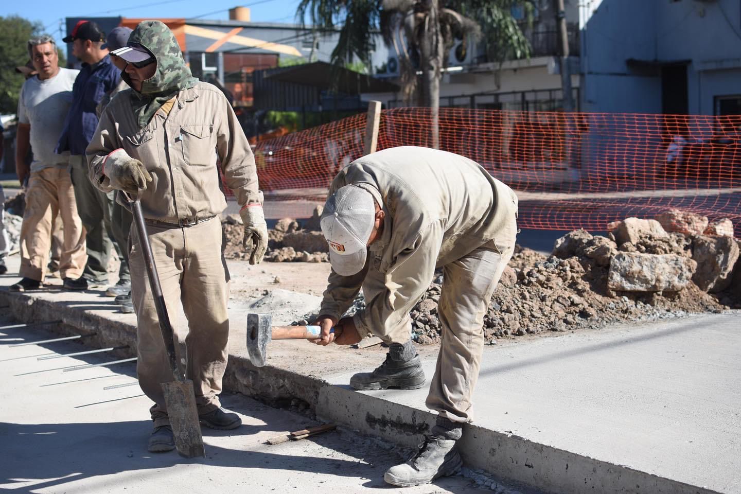 El Gobierno provincial avanza con la pavimentación de la avenida 9 de julio de Resistencia