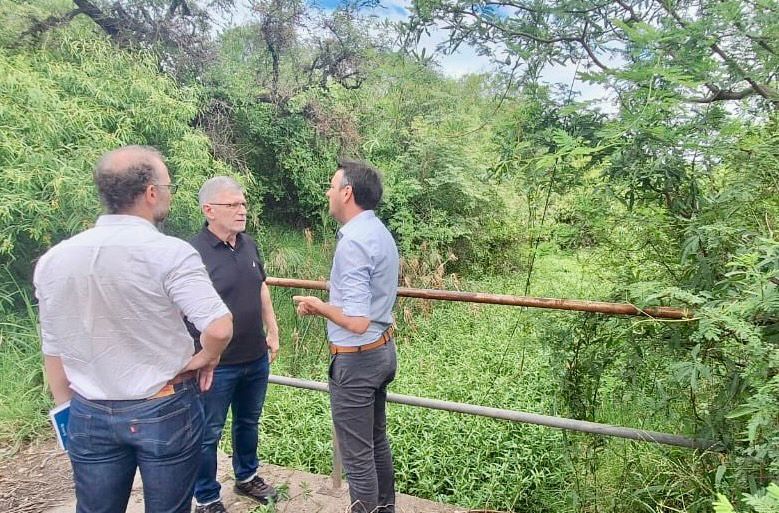 Inicia el plan integral de limpieza de los canales de drenaje pluvial de Fontana
