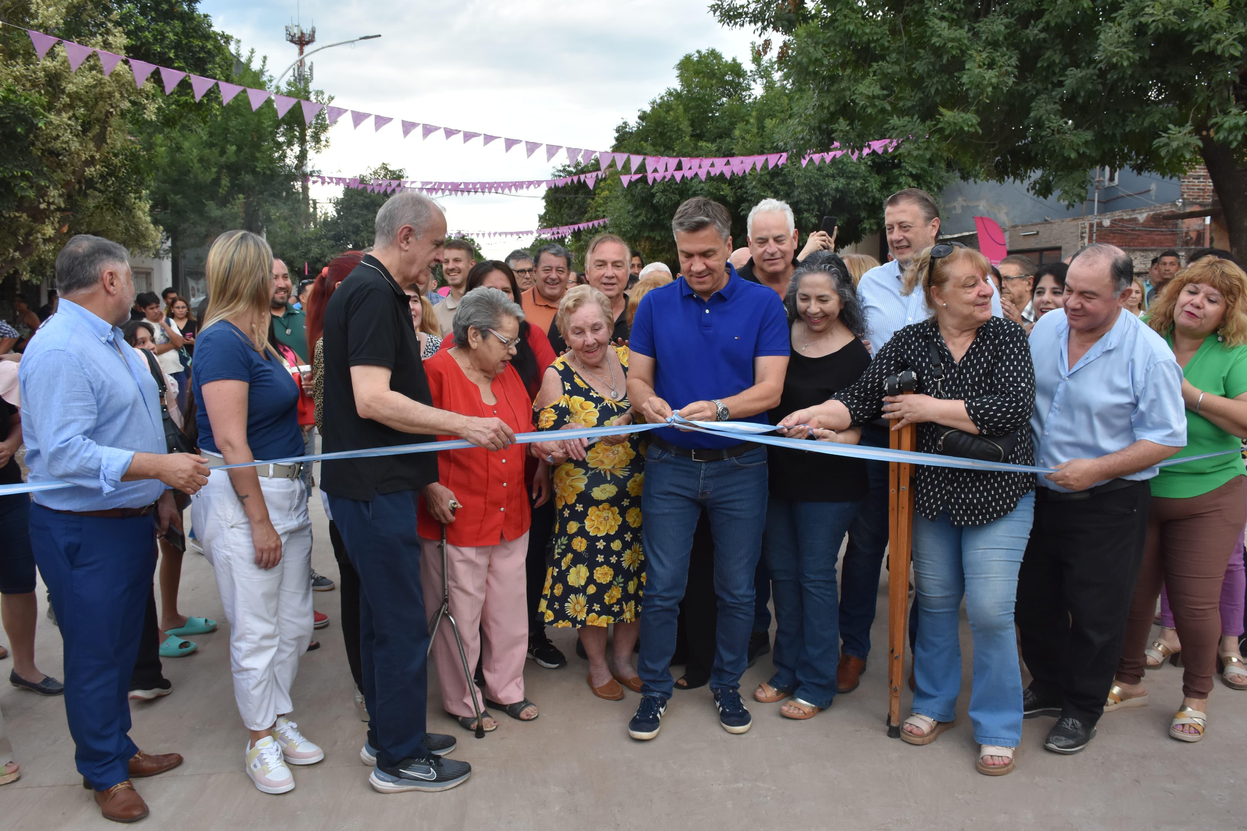Zdero inauguró obras de pavimento en Resistencia