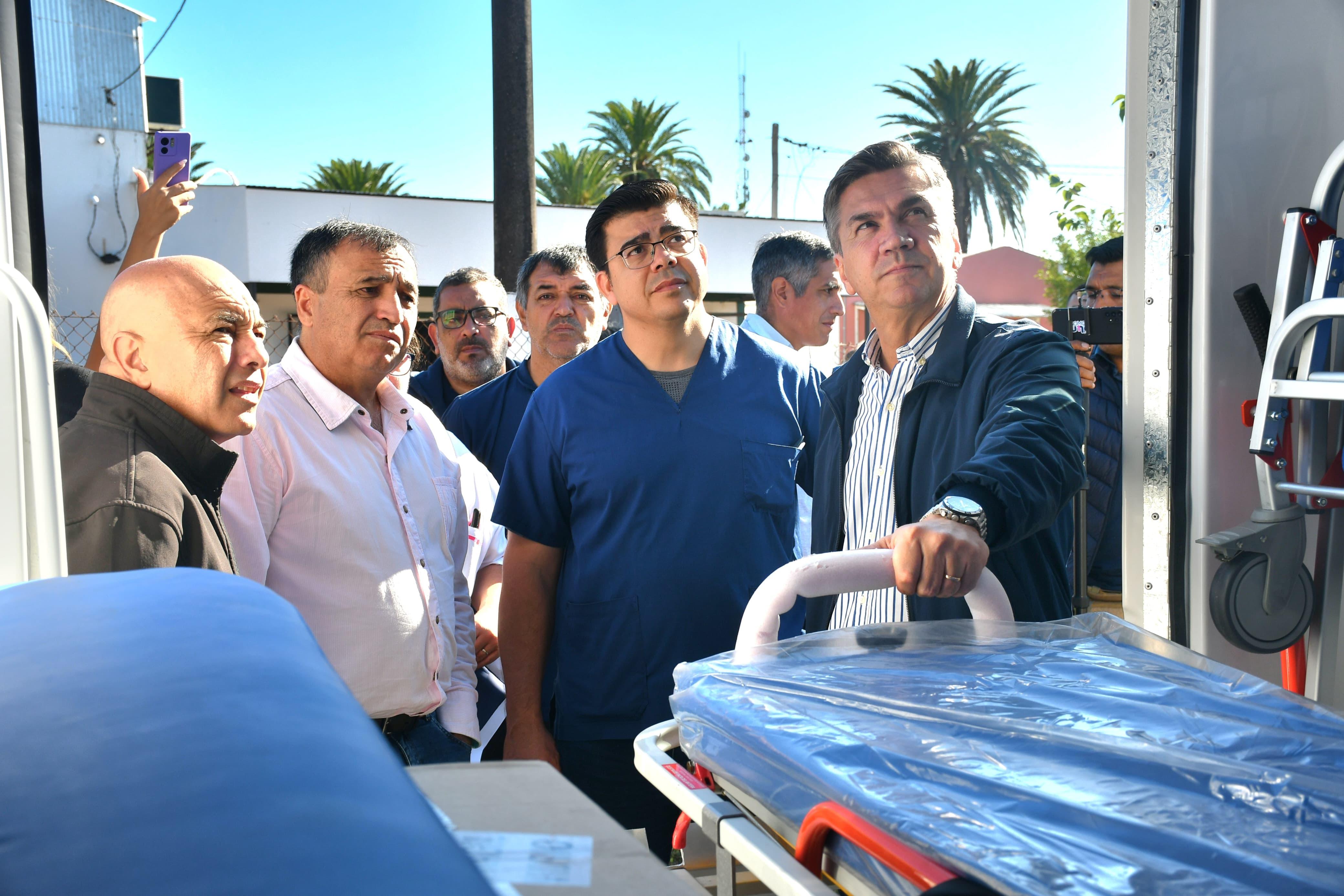 Nueva entrega de ambulancias, esta vez en Charadai