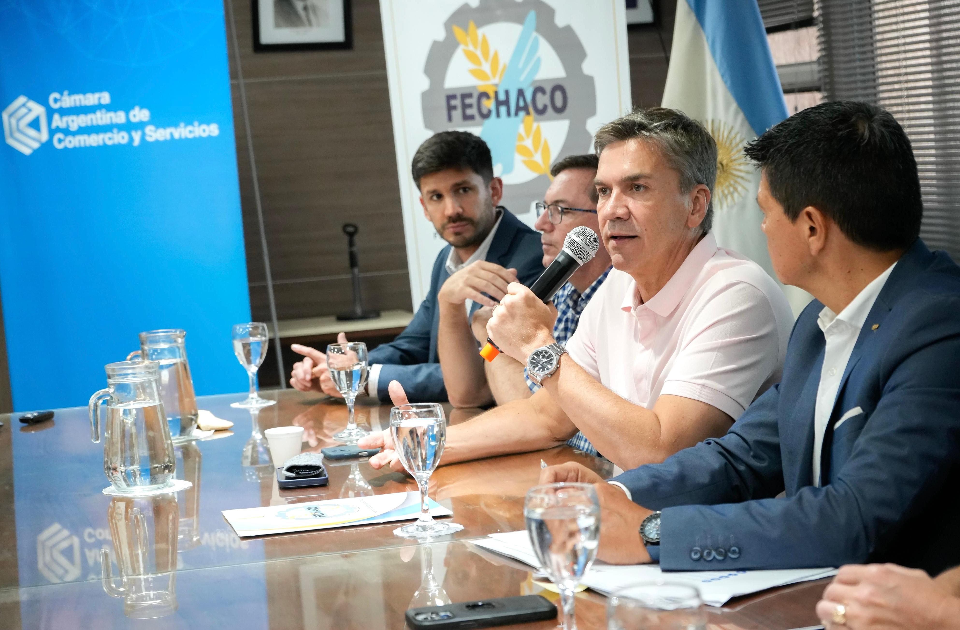 El gobernador Zdero se reunió con Fechaco y ratificó el trabajo conjunto con el sector privado