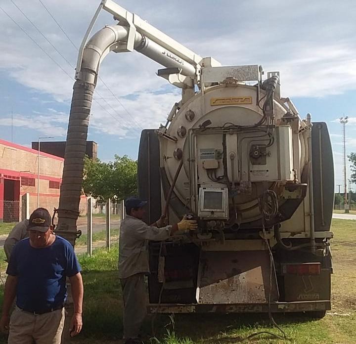 Con el objetivo de optimizar el servicio, Sameep instaló nueva bomba en pozo cloacal de sáenz Peña