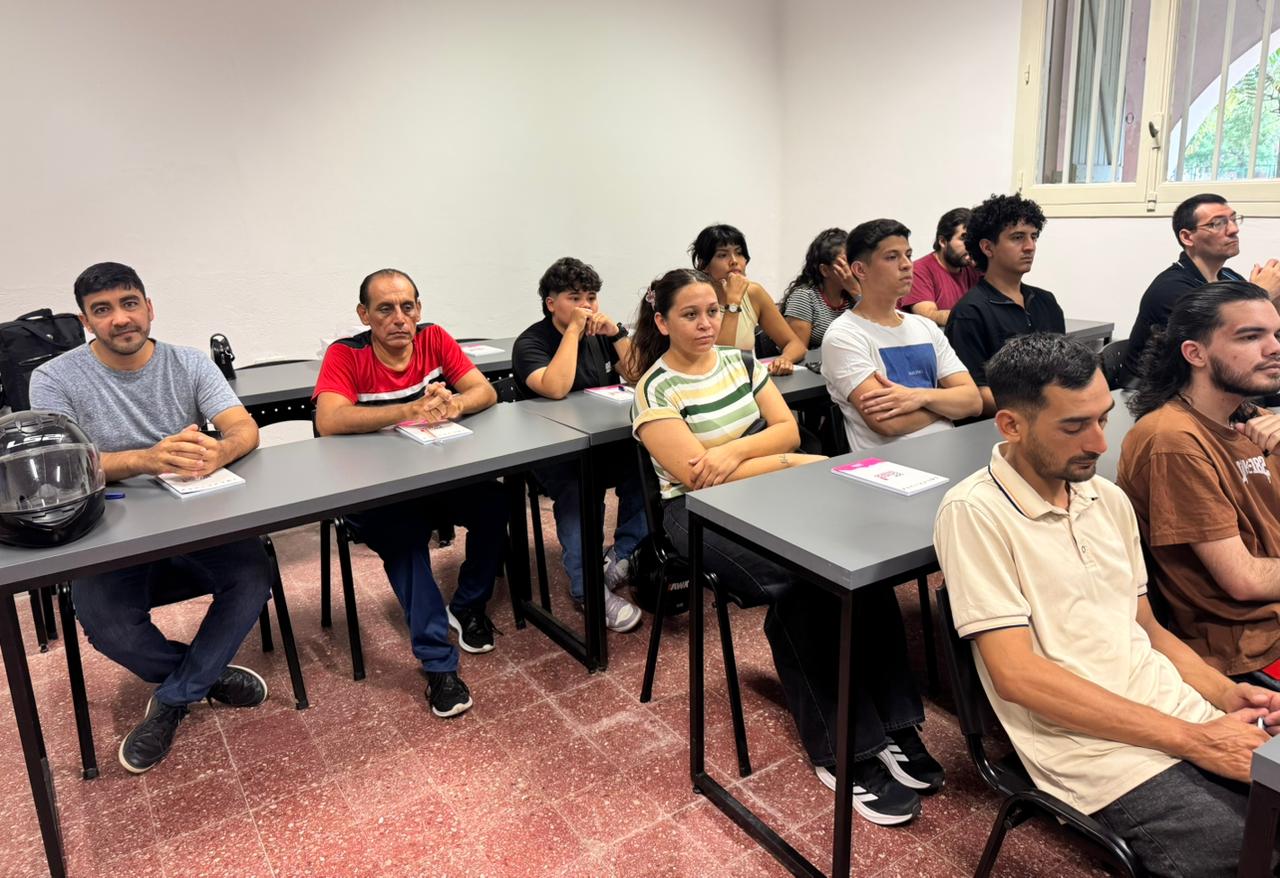 Comenzó el curso de Reparación de Equipos Informáticos del programa “Soy Chaco Trabajo”