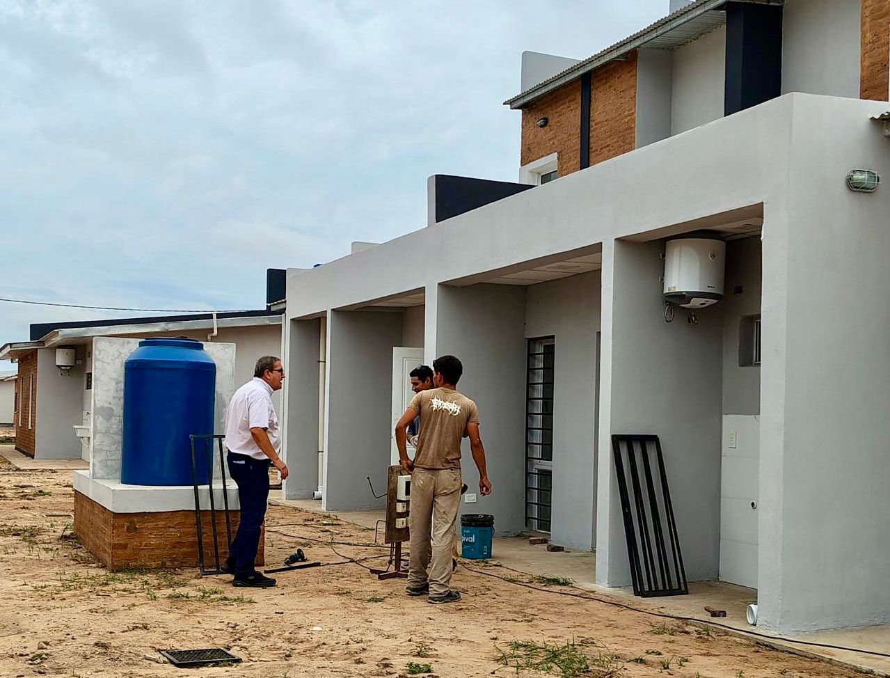 Ipduv supervisó el tramo final de las viviendas en la chacra 214 de Resistencia