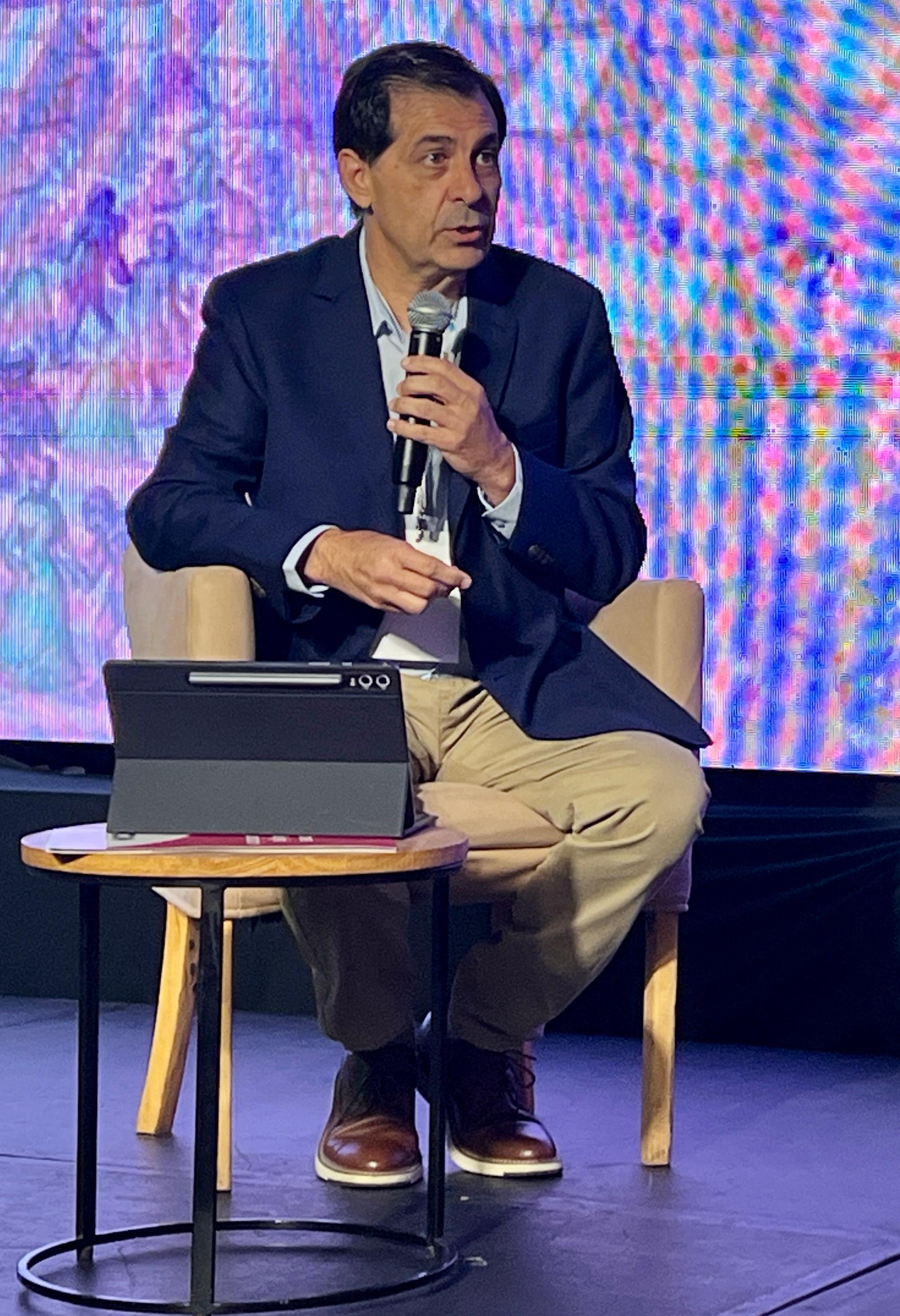 Ecom Chaco participó en Nplay 2026 y lideró el Debate sobre conectividad de alta performance