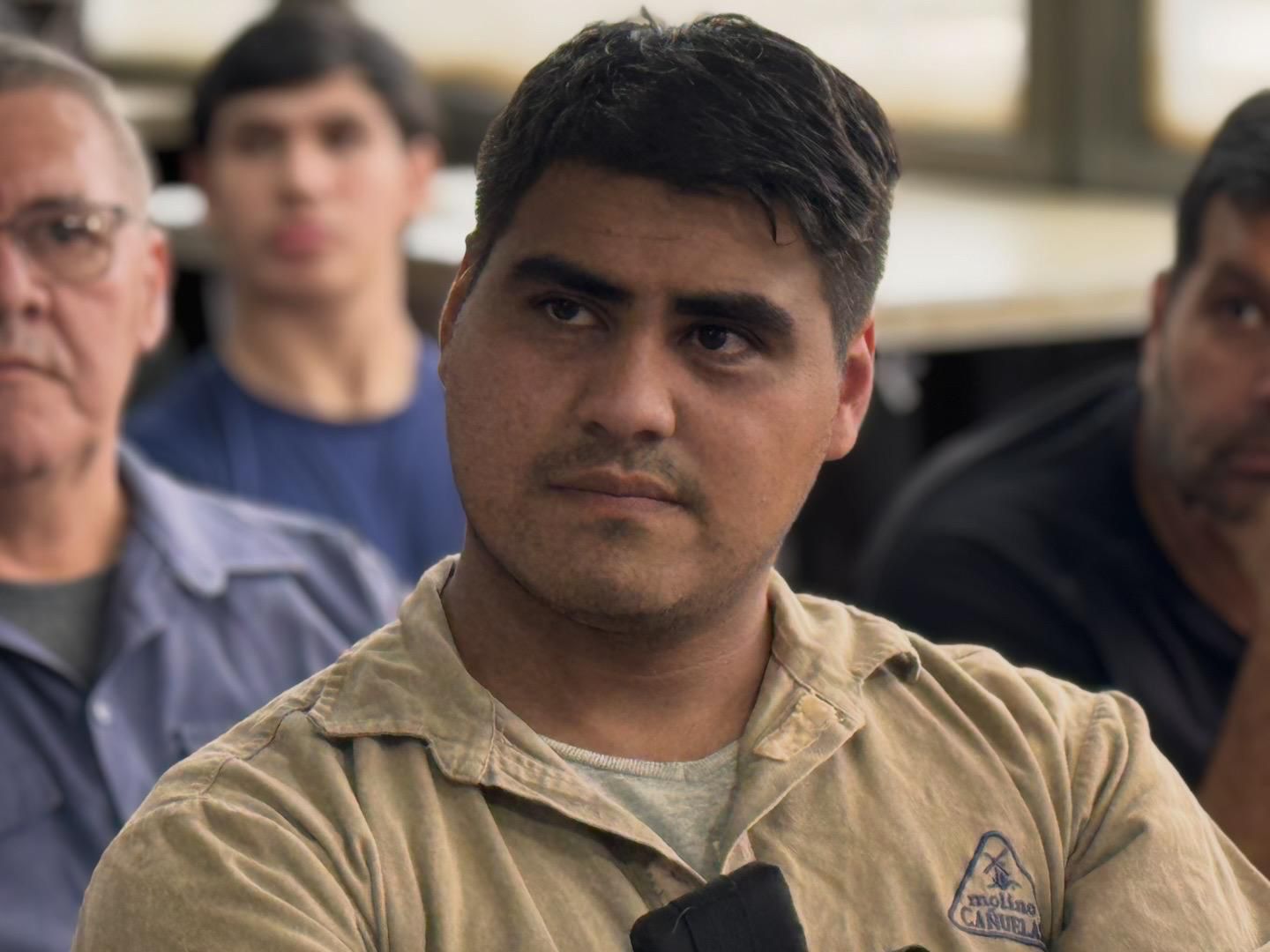 Iniciaron las prácticas del curso de fabricación de muebles en metal y madera del programa Soy Chaco Trabajo