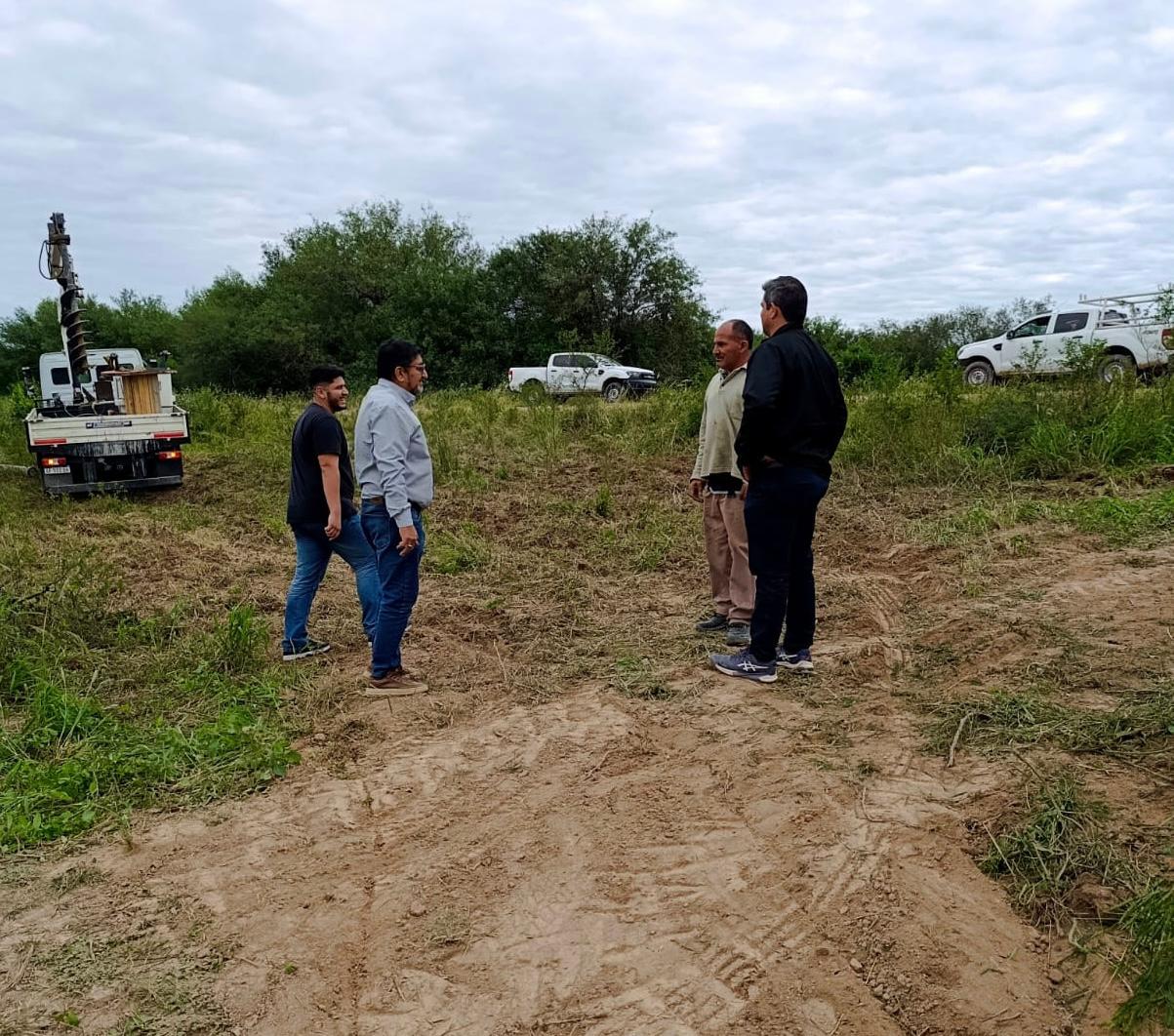 Programa luz rural: avanzan nuevas obras de electrificación en parajes de Pampa del Indio