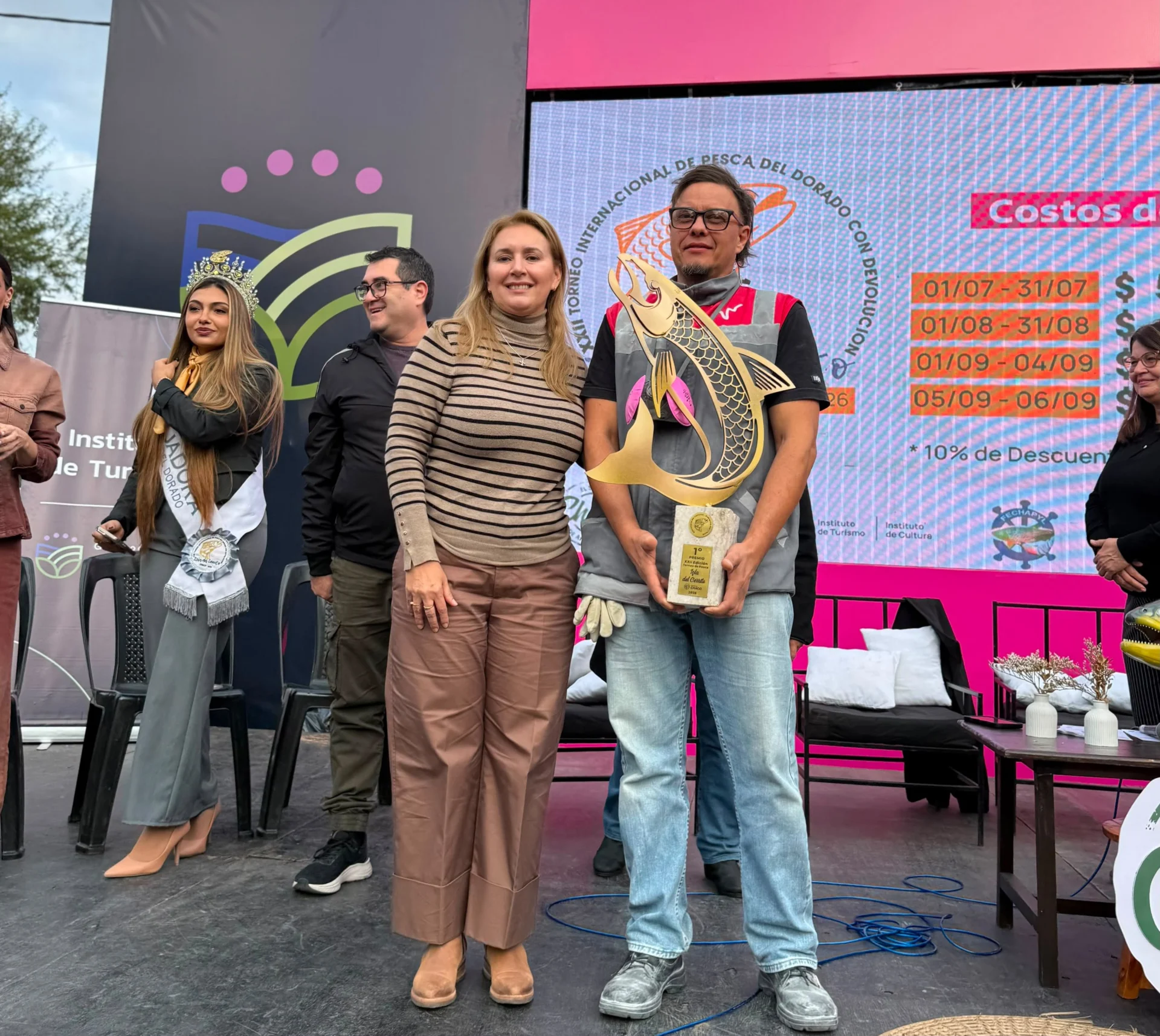Presentaron el nuevo trofeo del Torneo Internacional de Pesca del Dorado