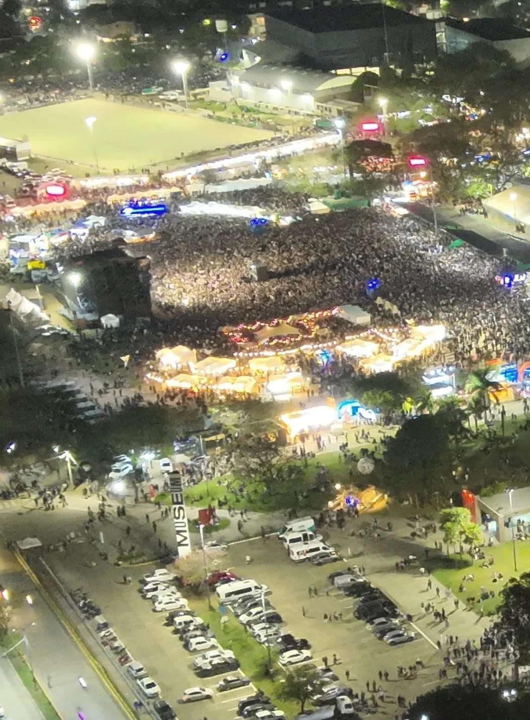 La Bienal del Chaco cerró con 250 mil personas y el show de Abel Pintos