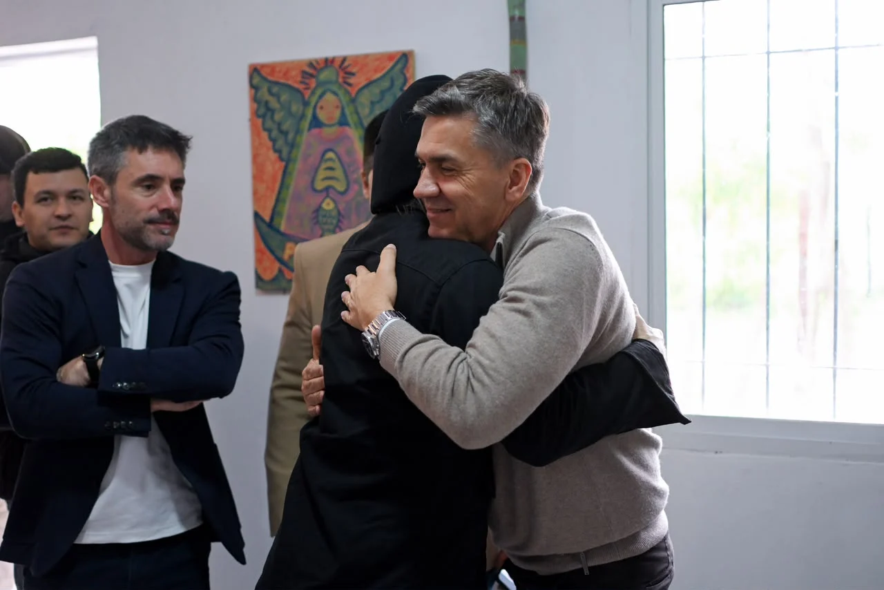 Puerto Tirol tiene la primera fábrica-escuela de acordeones del país