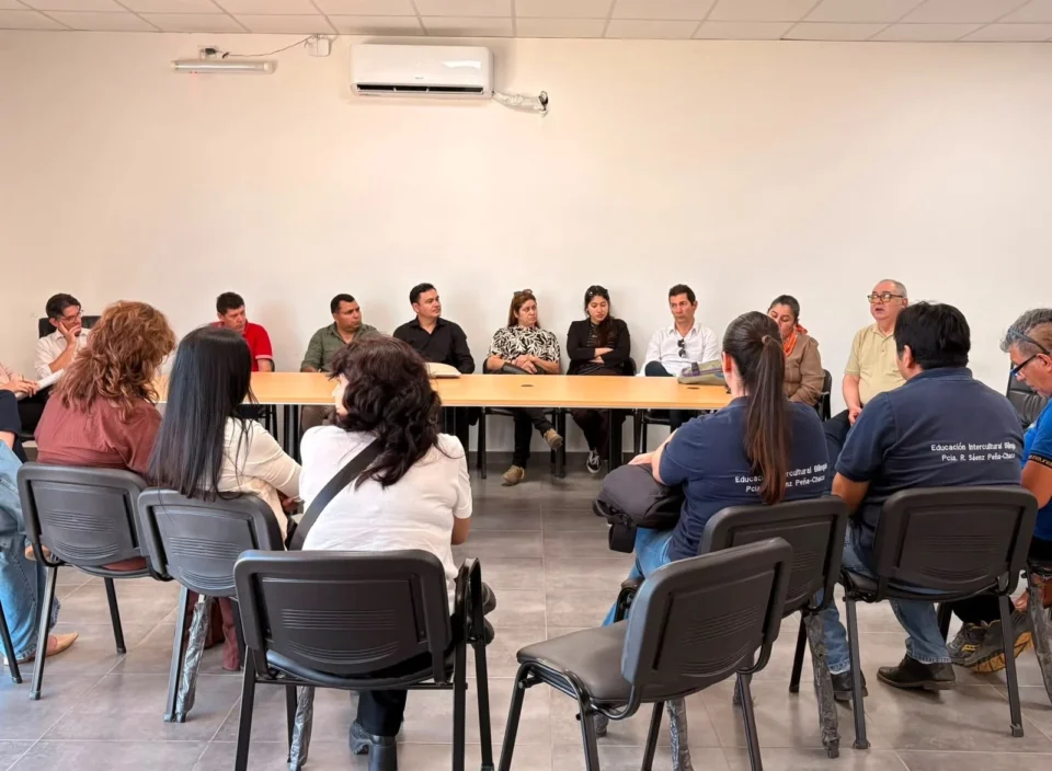 Educación acompaña el proceso de elección de rectores y vicerrectores en los institutos de educación superior