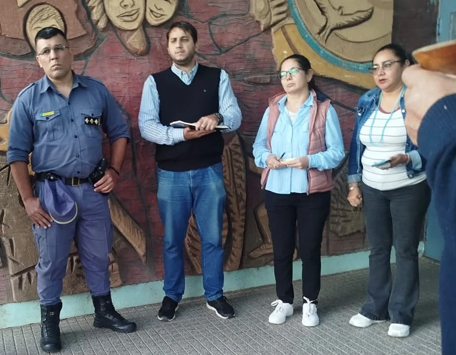 Vecinos del barrio Don Santiago de Resistencia manifestaron su respaldo al pedido de aprobación de la Ley de Reiterancia.