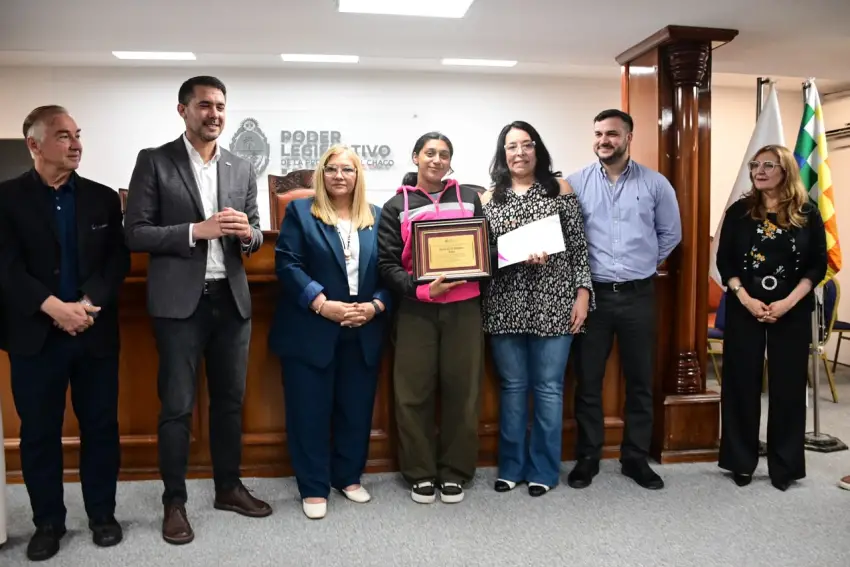 La Legislatura reconoció el esfuerzo, talento y trayectoria en el Premio Jóvenes Destacados