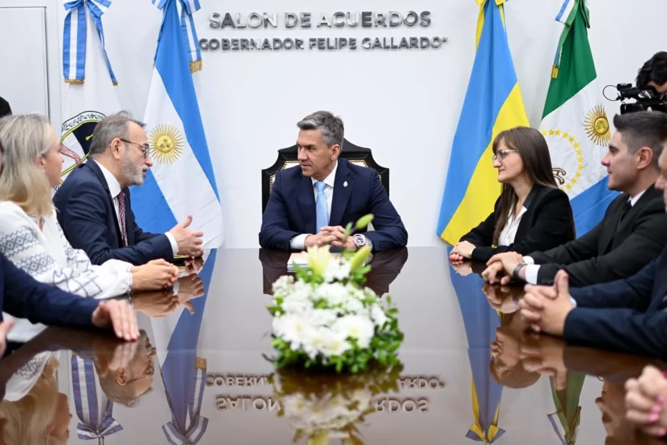 Zdero recibió al embajador de Ucrania y avanzaron en una agenda de cooperación productiva y comercial