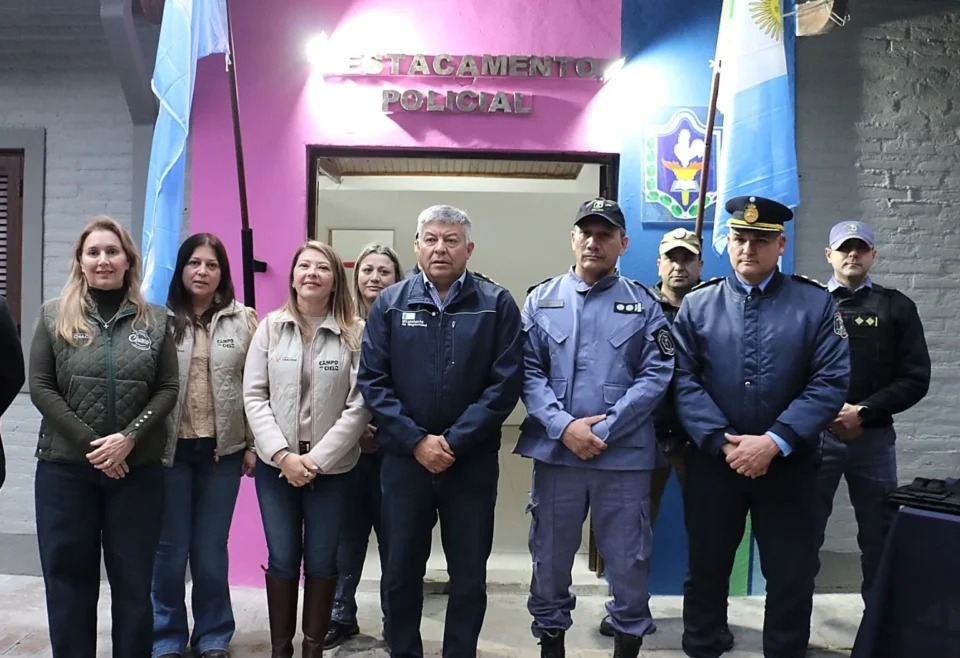 El Gobierno provincial puso en funciones  el nuevo destacamento policial del Parque Provincial Campo del Cielo