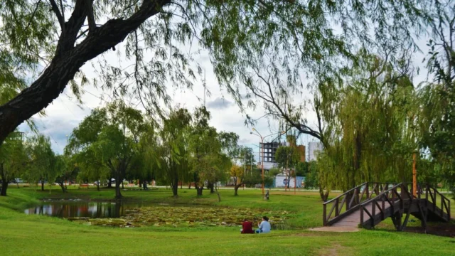 Anuncian lluvias para este lunes y descenso de temperatura para el martes