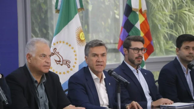 Obras trascendentales: un nuevo acceso para Resistencia y saneamiento cloacal para Saenz Peña