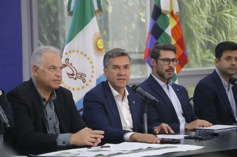 Obras trascendentales: un nuevo acceso para Resistencia y saneamiento cloacal para Saenz Peña