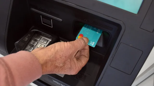 El 1 y 2 de Octubre se acreditarán los sueldos de Septiembre