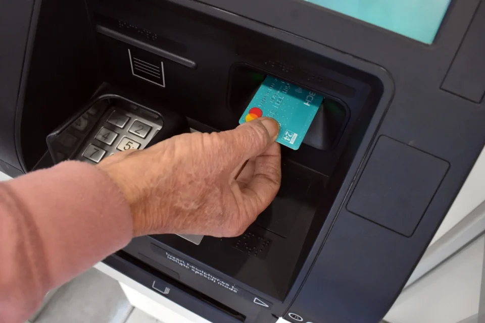 El 1 y 2 de Octubre se acreditarán los sueldos de Septiembre