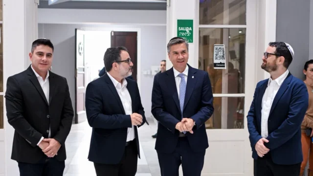 El Gobernador acompañó el encuentro en la Asociación Israelita de Beneficencia de Resistencia