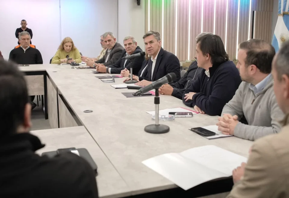El gobernador Zdero encabezó la mesa de coordinación federal ENOS ante el fenómeno de el Niño