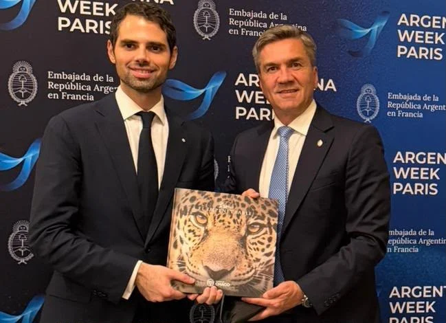 El Gobernador Leandro Zdero, participó  en París de la ceremonia de apertura de la Argentina Week