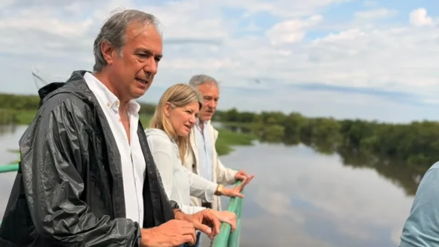 La  Dra. Carolina Meiriño,  llevó tranquilidad a la población del área metropolitana.