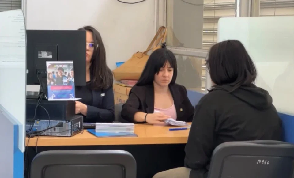 En Machagai, se realizó  la primera entrega de tarjetas de débito a los estudiantes beneficiarios del programa Más Futuro